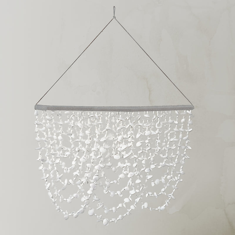 INDIE SHELL : Cascading Shell Wall Decor