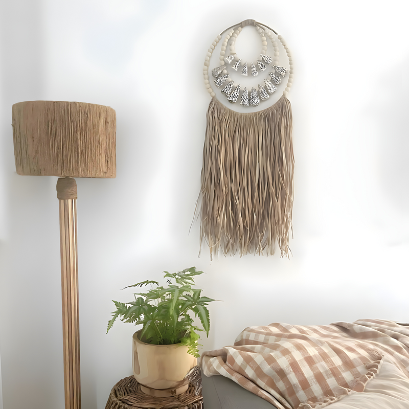 TAHITI SANDS : Shell and Raffia Wall Decor