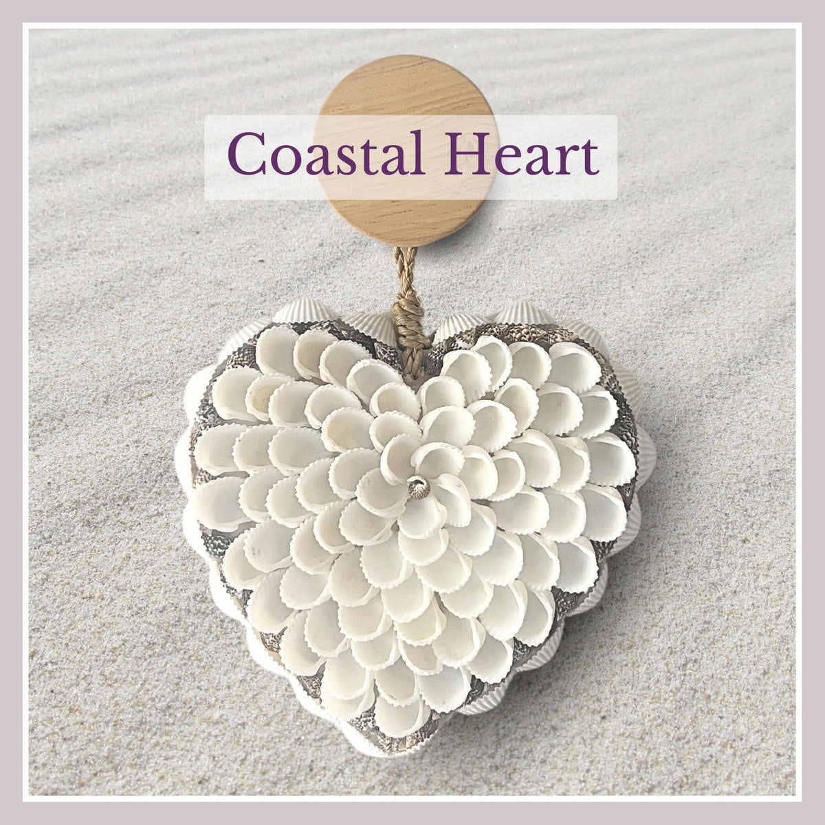 COASTAL HEART: Shell Decor