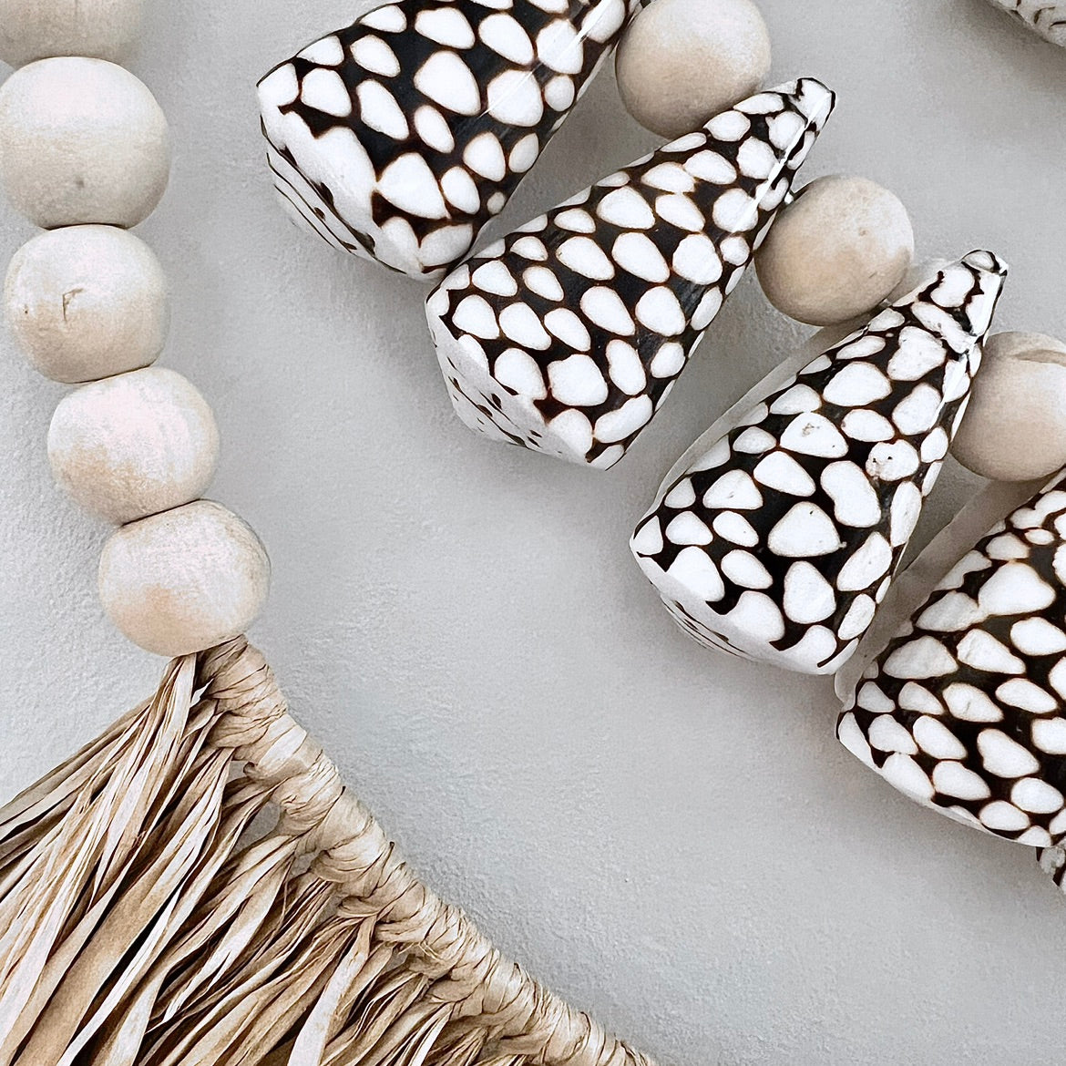Tahiti Sands Wall Art, Raffia and Shell Home Decor, Coastal Boho Homewares.  Close Detail 